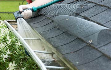 Beck Row gutter cleaning costs